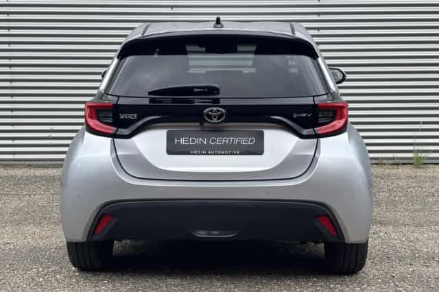 Toyota Yaris (2025) thumbnail 6