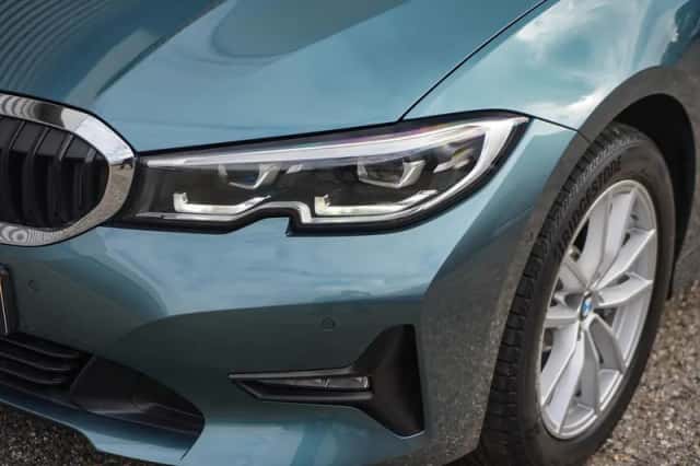 BMW 3-Serie (2021) thumbnail 4