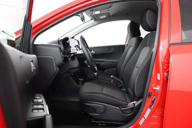 Kia Picanto (2022) thumbnail 5