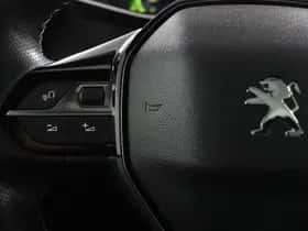 Peugeot 208 (2021) thumbnail 16