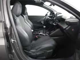 Peugeot 208 (2021) thumbnail 18