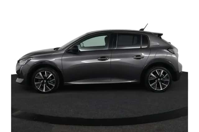 Peugeot 208 (2021) thumbnail 3