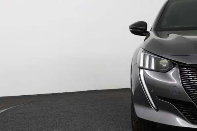 Peugeot 208 (2021) thumbnail 28