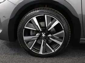 Peugeot 208 (2021) thumbnail 31