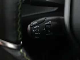 Peugeot 208 (2021) thumbnail 41