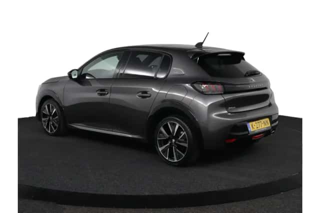 Peugeot 208 (2021) thumbnail 10