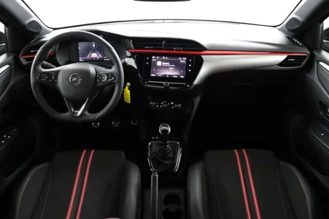 Opel Corsa (2023) thumbnail 4