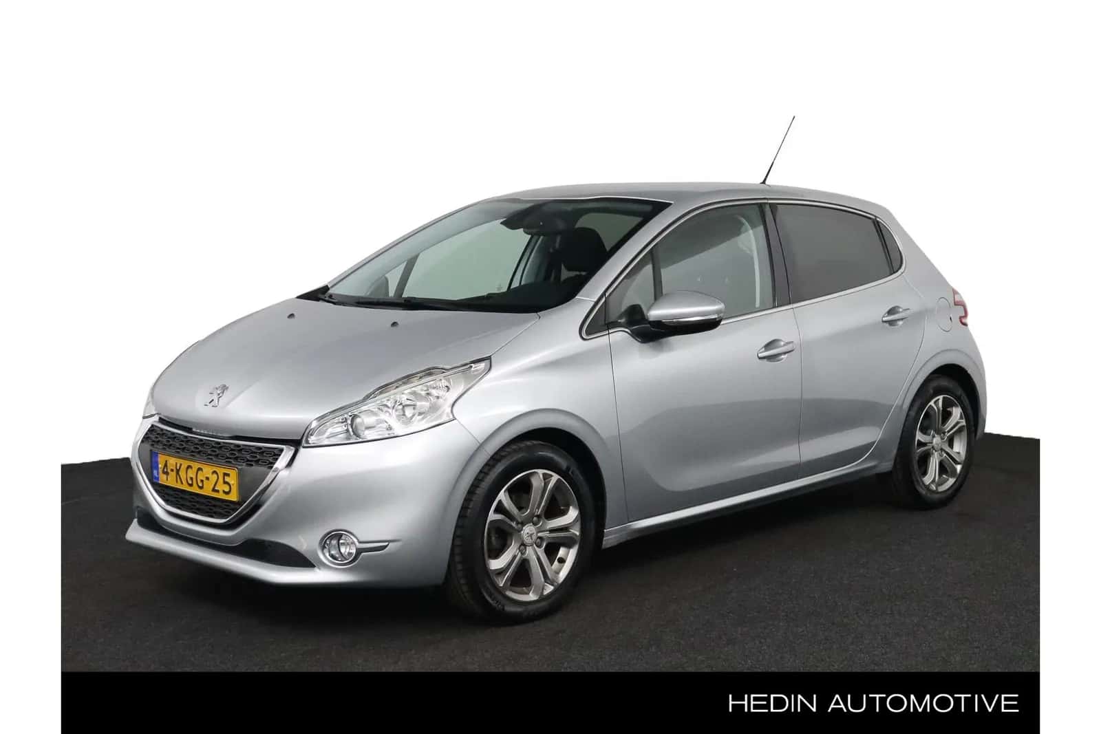 Peugeot 208 (2013) — foto 1