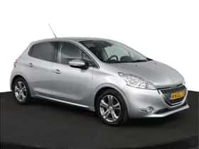 Peugeot 208 (2013) thumbnail 13