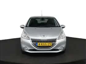 Peugeot 208 (2013) thumbnail 15
