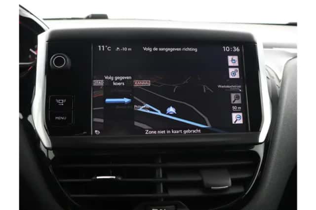 Peugeot 208 (2013) thumbnail 21