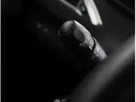 Peugeot 208 (2013) thumbnail 24