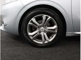 Peugeot 208 (2013) thumbnail 30