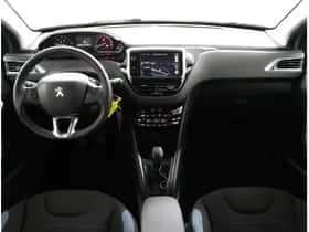 Peugeot 208 (2013) thumbnail 4