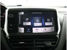 Peugeot 208 (2013) thumbnail 36