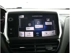 Peugeot 208 (2013) thumbnail 9