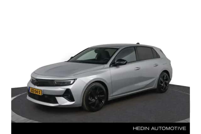 Opel Astra (2022) thumbnail 1