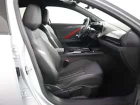 Opel Astra (2022) thumbnail 17