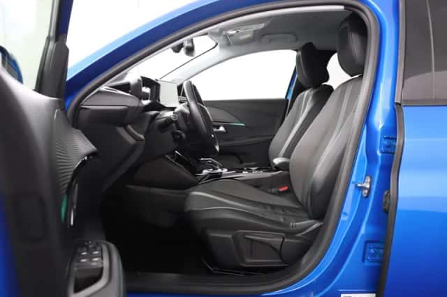 Peugeot e-208 (2021) thumbnail 5