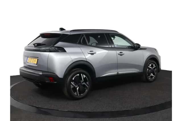 Peugeot 2008 (2025) thumbnail 2