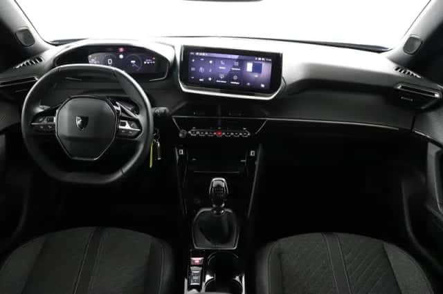 Peugeot 2008 (2025) thumbnail 4