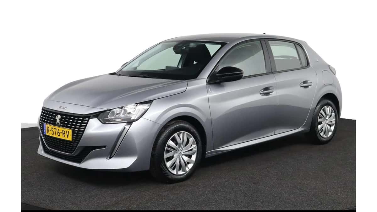Peugeot 208 (2022) — foto 1