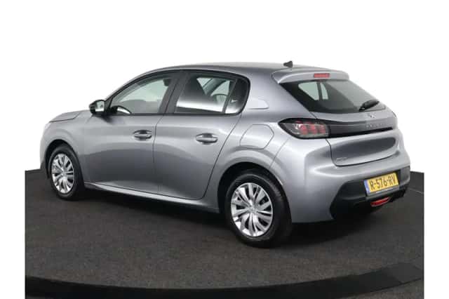 Peugeot 208 (2022) thumbnail 11