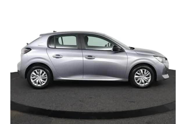 Peugeot 208 (2022) thumbnail 12