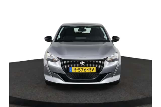 Peugeot 208 (2022) thumbnail 14