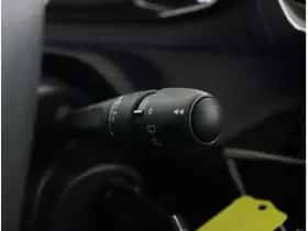 Peugeot 208 (2022) thumbnail 23