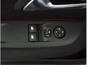 Peugeot 208 (2022) thumbnail 34