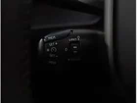 Peugeot 208 (2022) thumbnail 38