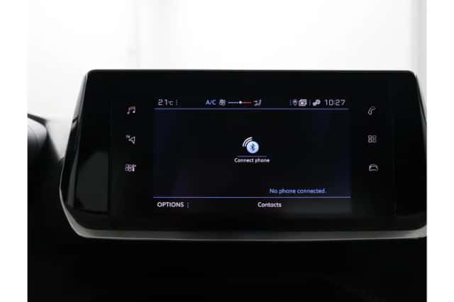 Peugeot 208 (2022) thumbnail 39