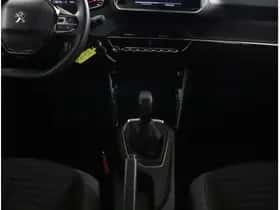 Peugeot 208 (2022) thumbnail 48