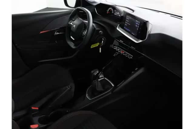 Peugeot 208 (2022) thumbnail 49