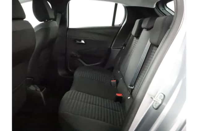 Peugeot 208 (2022) thumbnail 6