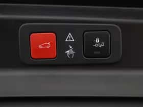 Peugeot 5008 (2022) thumbnail 17