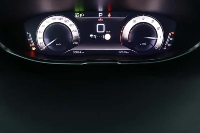 Peugeot 5008 (2022) thumbnail 39