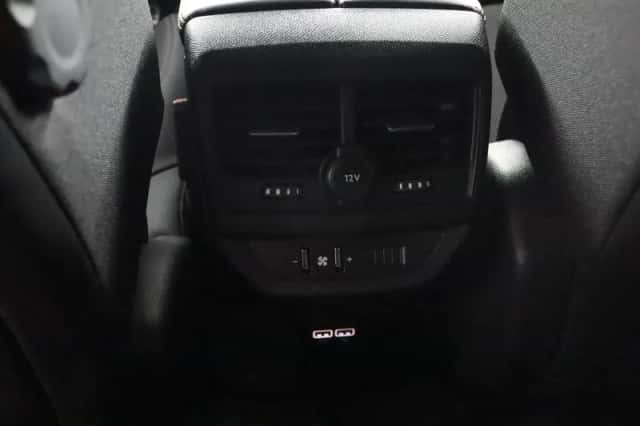 Peugeot 5008 (2022) thumbnail 53