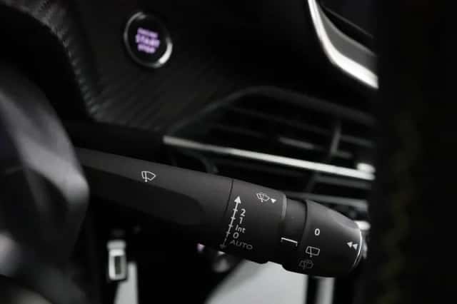Peugeot e-208 (2021) thumbnail 25
