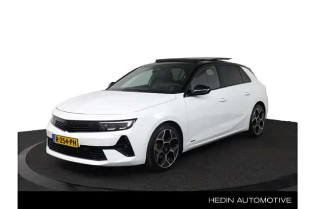 Opel Astra (2022) thumbnail 1