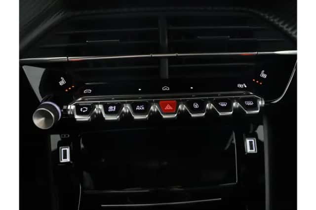 Peugeot 2008 (2025) thumbnail 29