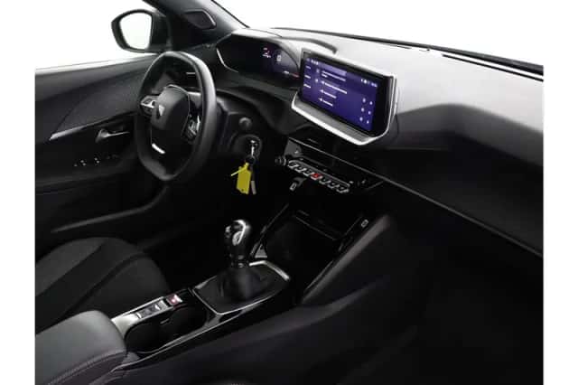 Peugeot 2008 (2025) thumbnail 34