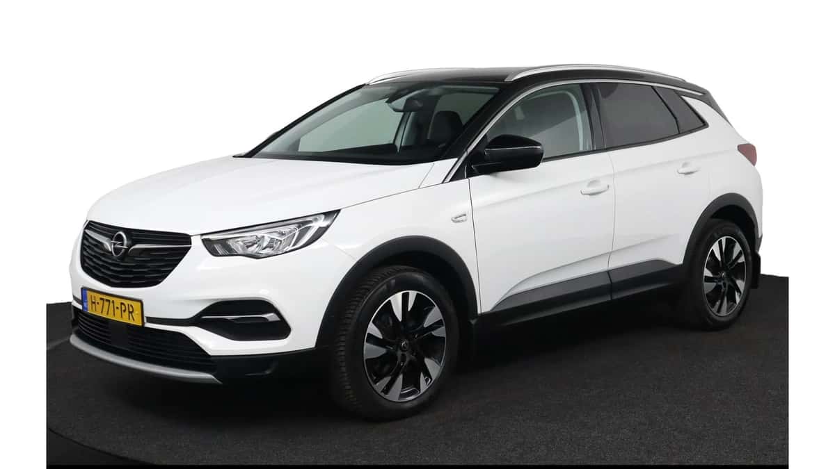 Opel Grandland X (2020) — foto 1