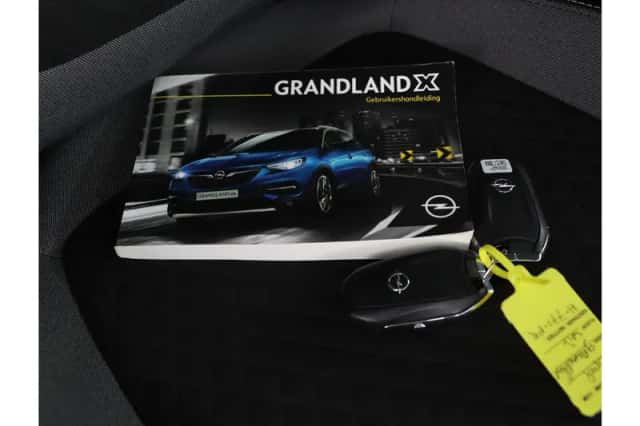Opel Grandland X (2020) thumbnail 11