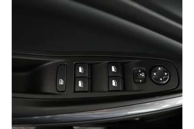 Opel Grandland X (2020) thumbnail 22