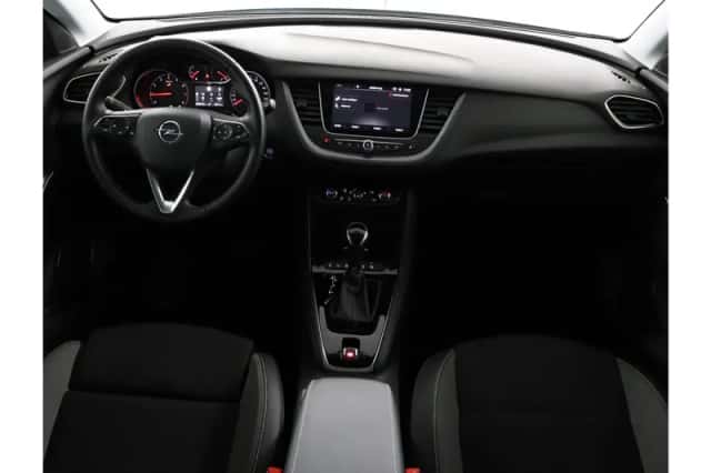 Opel Grandland X (2020) thumbnail 4