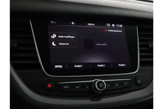 Opel Grandland X (2020) thumbnail 40
