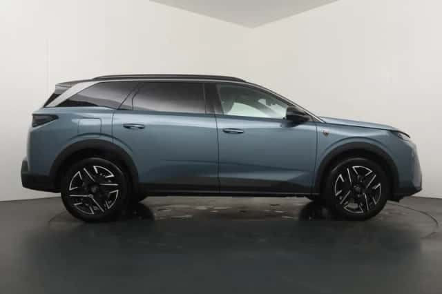 Peugeot 5008 (2026) thumbnail 3