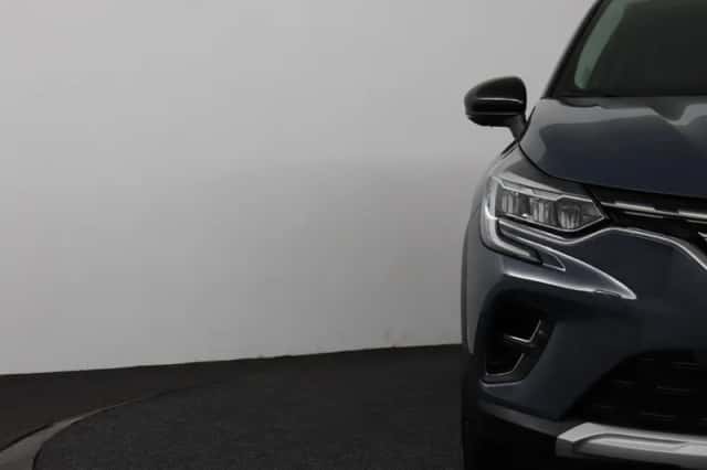 Renault Captur (2021) thumbnail 29